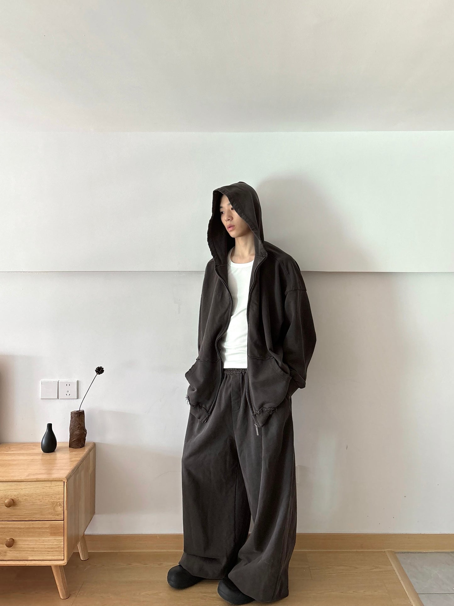 Destroyed vintage washed  boxy zip-up hoodie & baggy pants