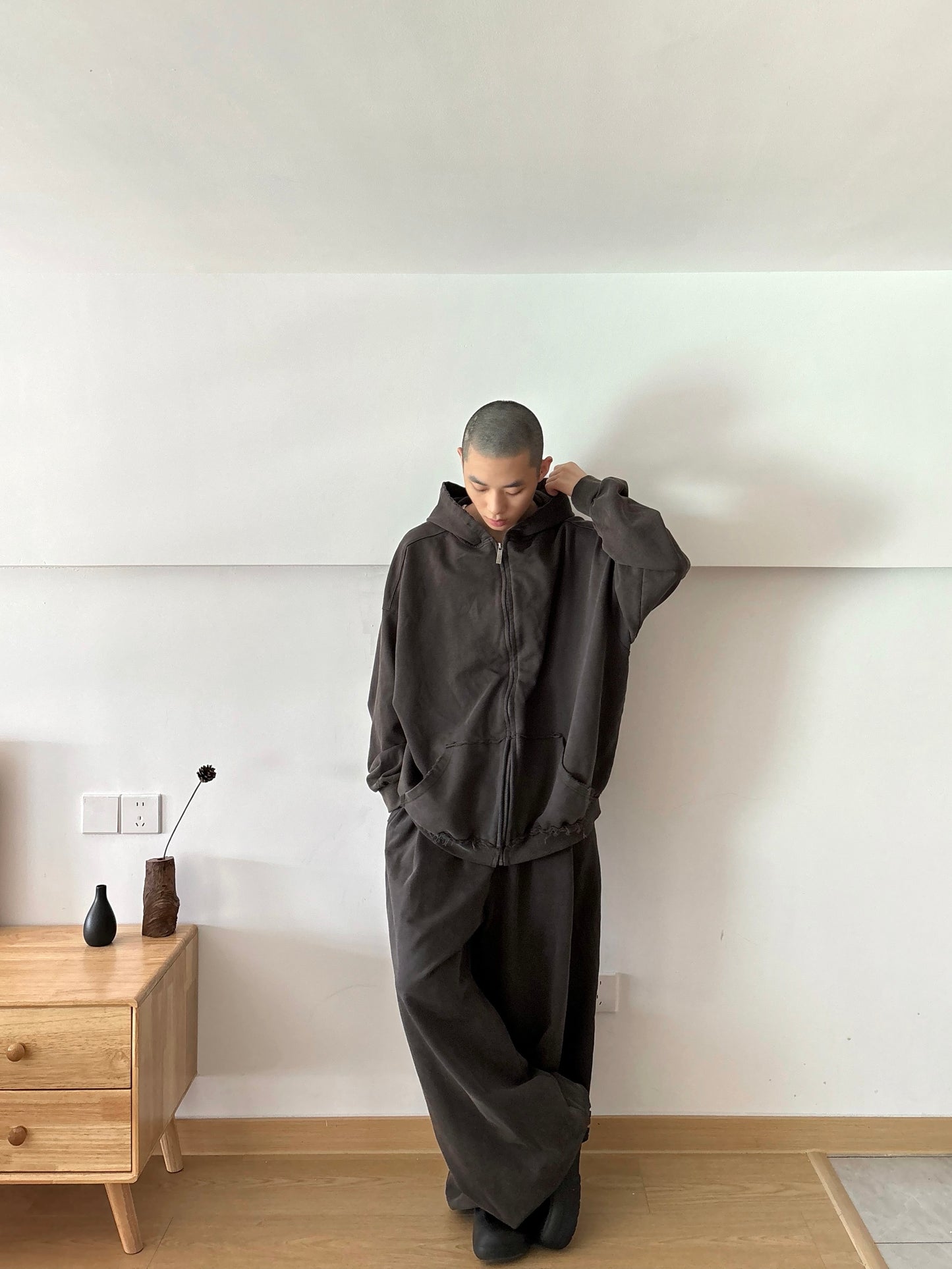 Destroyed vintage washed  boxy zip-up hoodie & baggy pants