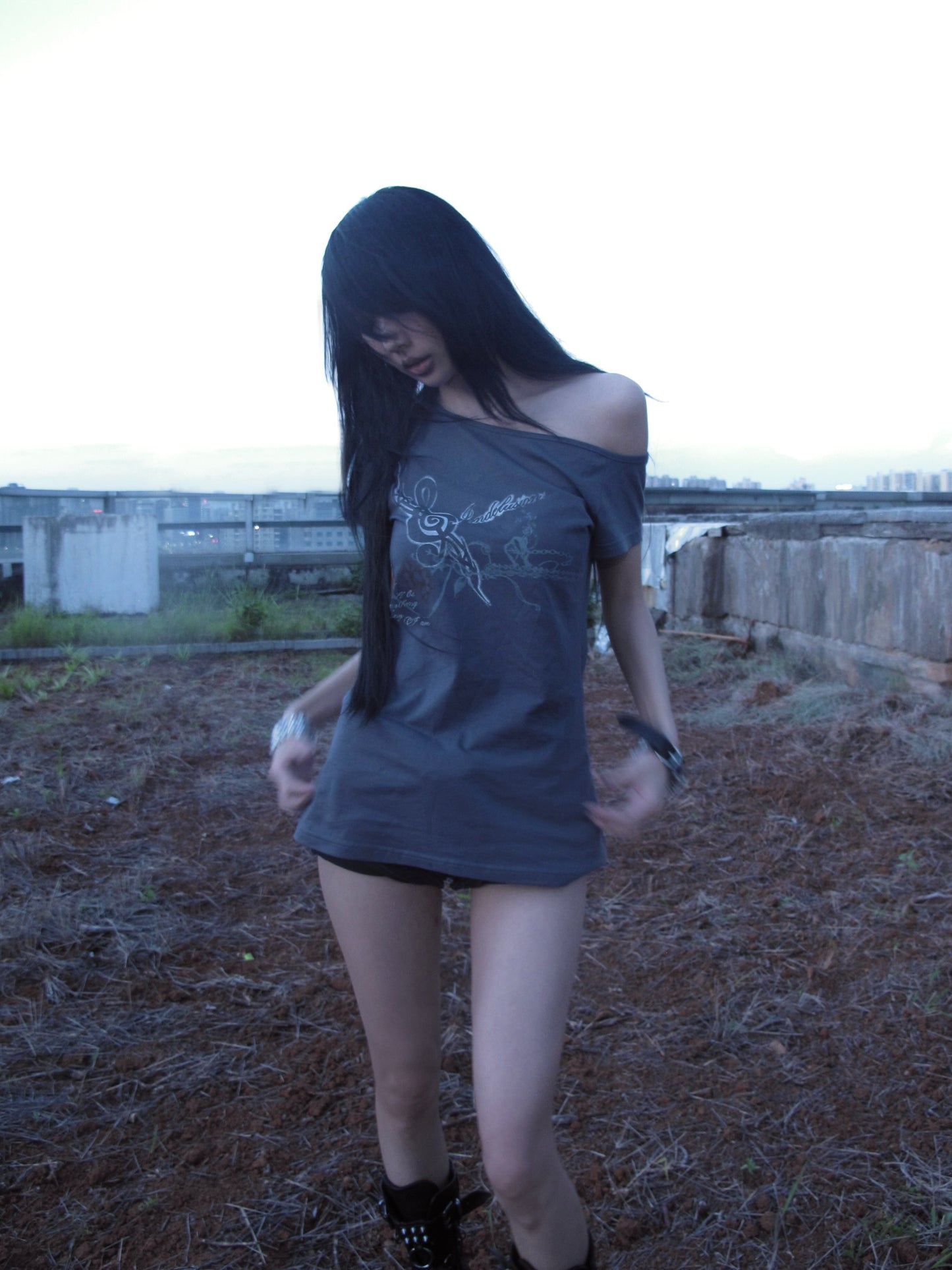 Off-Shoulder Cotton Tee - Edgy Punk Print Slim Fit Top