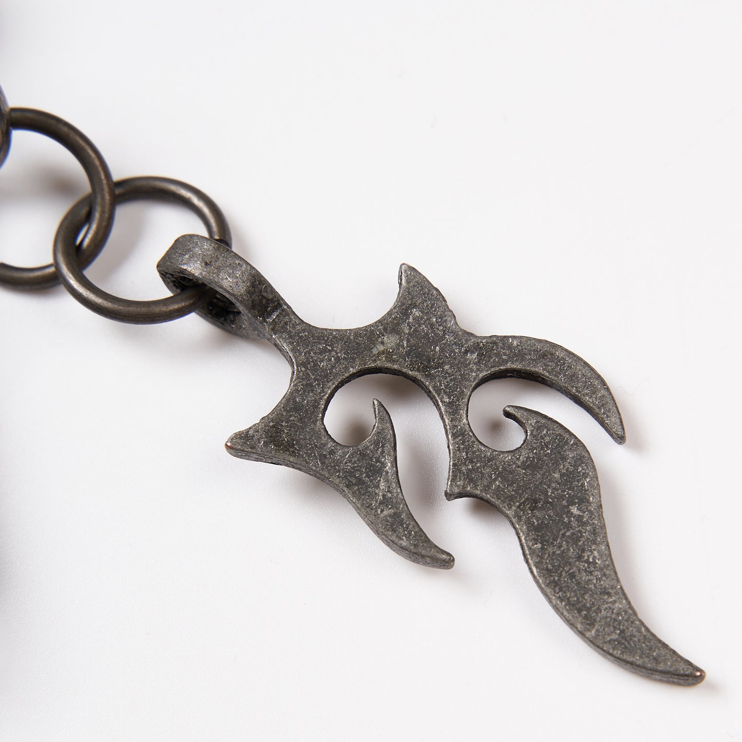 Skull pendant keychain